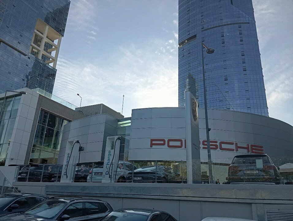 Car dealership Doğuş Oto , Ankara, photo