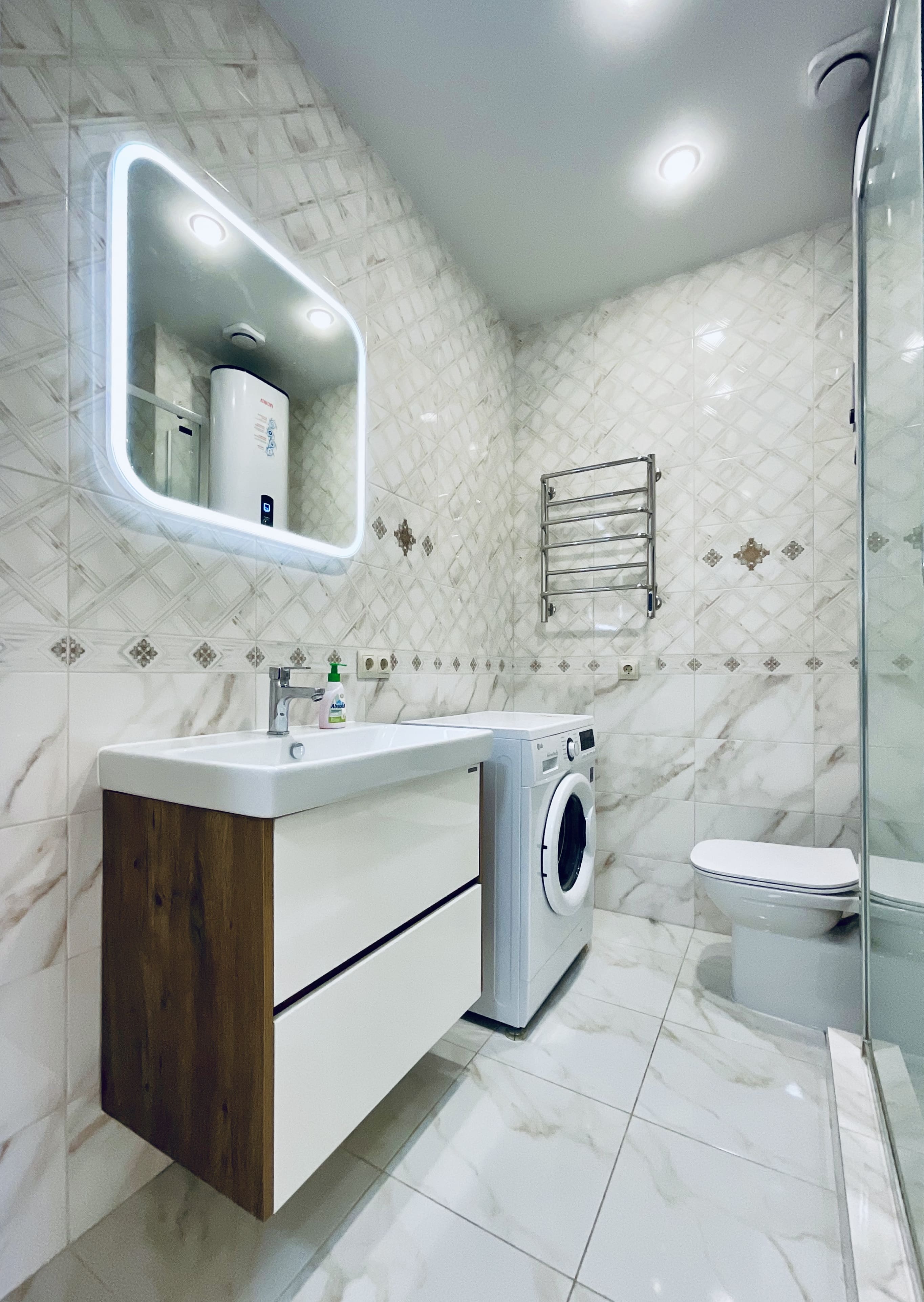 Фото Аваллон