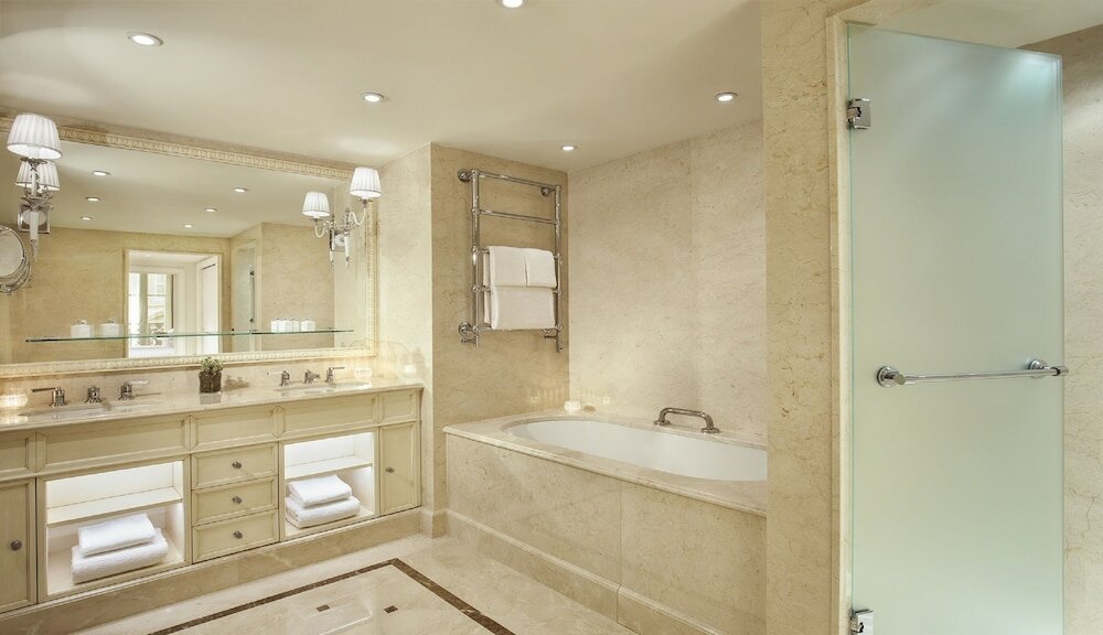 Фото Hotel Splendide Royal Paris - Relais & Chateaux