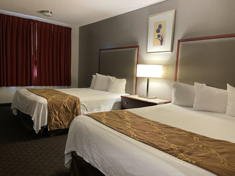 Фото Heritage Inn Express Chico