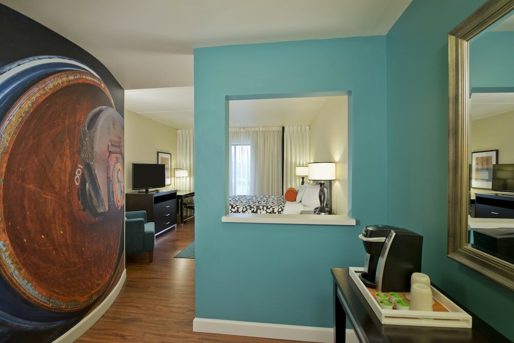 Фото Hotel Indigo Atlanta Airport - College Park, an Ihg Hotel