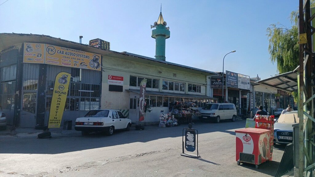 Mosque Bayrakci Industrial Mosque, Konya, photo