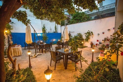 Гостиница Old Town Boutique Hotel в Кушадасы