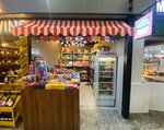 Конфетка (Bolshoy Vasilyevskogo Ostrova Avenue, 16/14Б), grocery