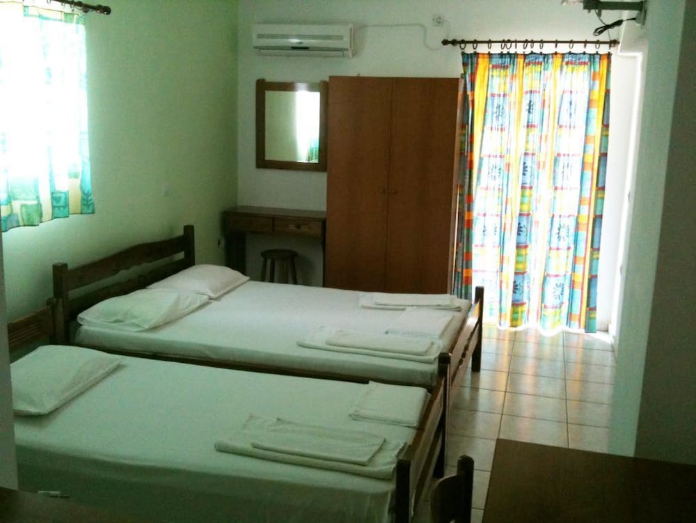 Фото Petros Studios