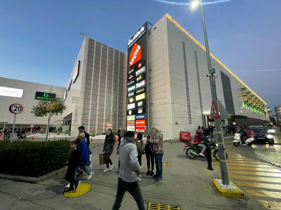 Clothing store Addax, Antalya, photo