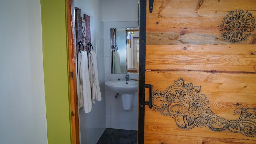 Фото Nungwi House