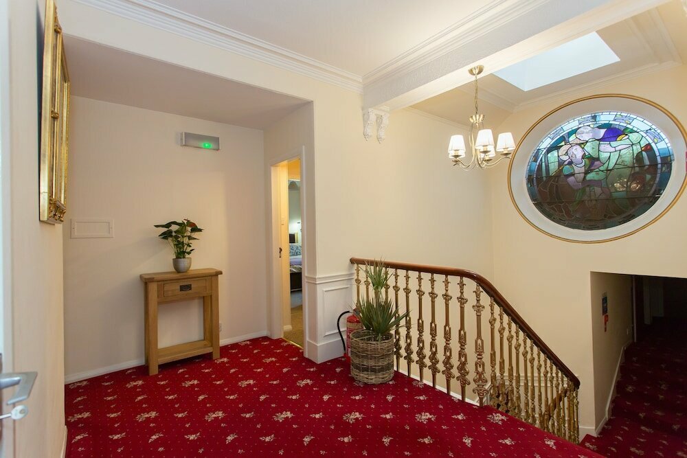 Hotel Cedars Guest House, Scotland, photo