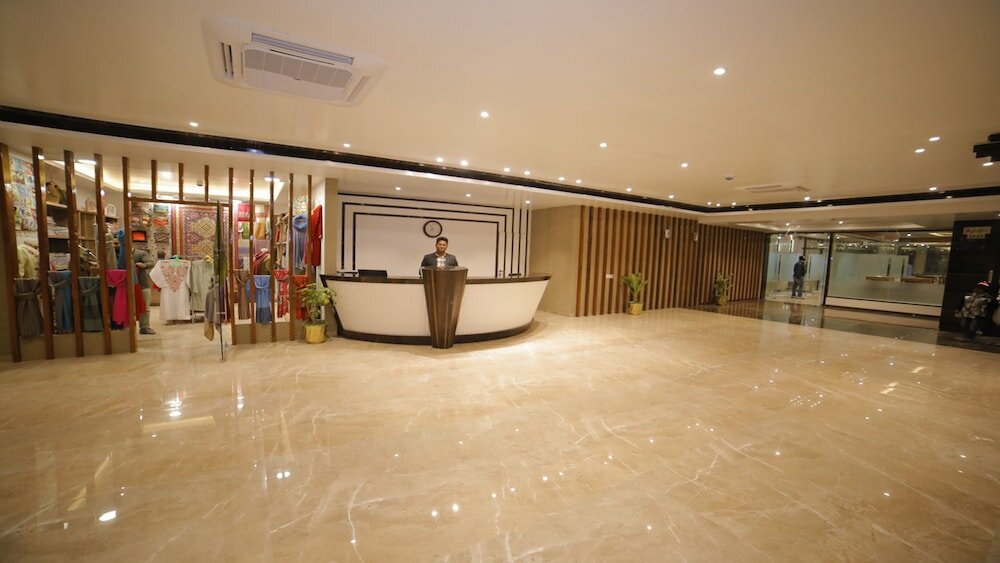 Фото Dhamma Grand Hotel Resort