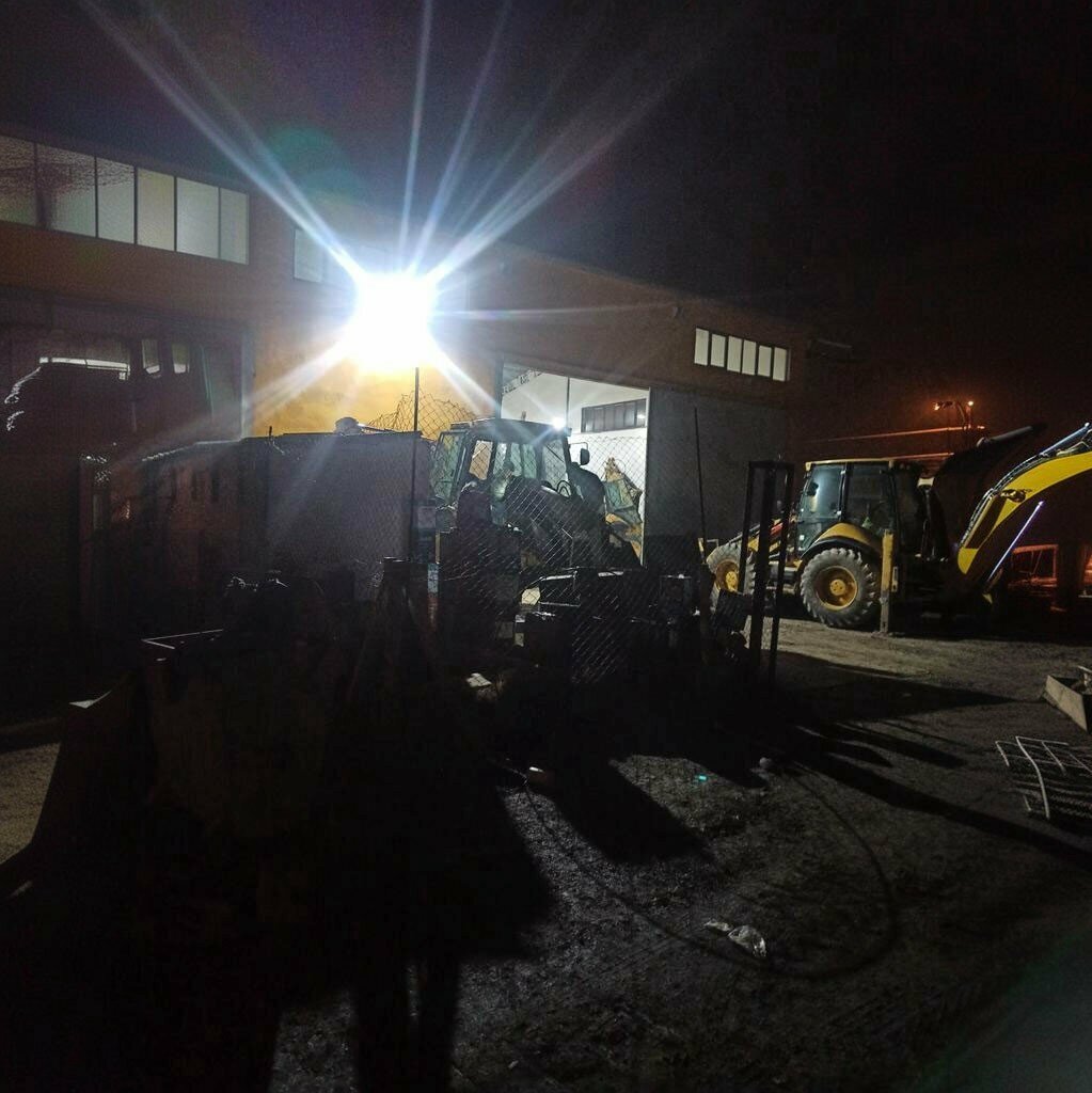 Construction equipment and machinery Cozum Machinery, Kayseri, photo