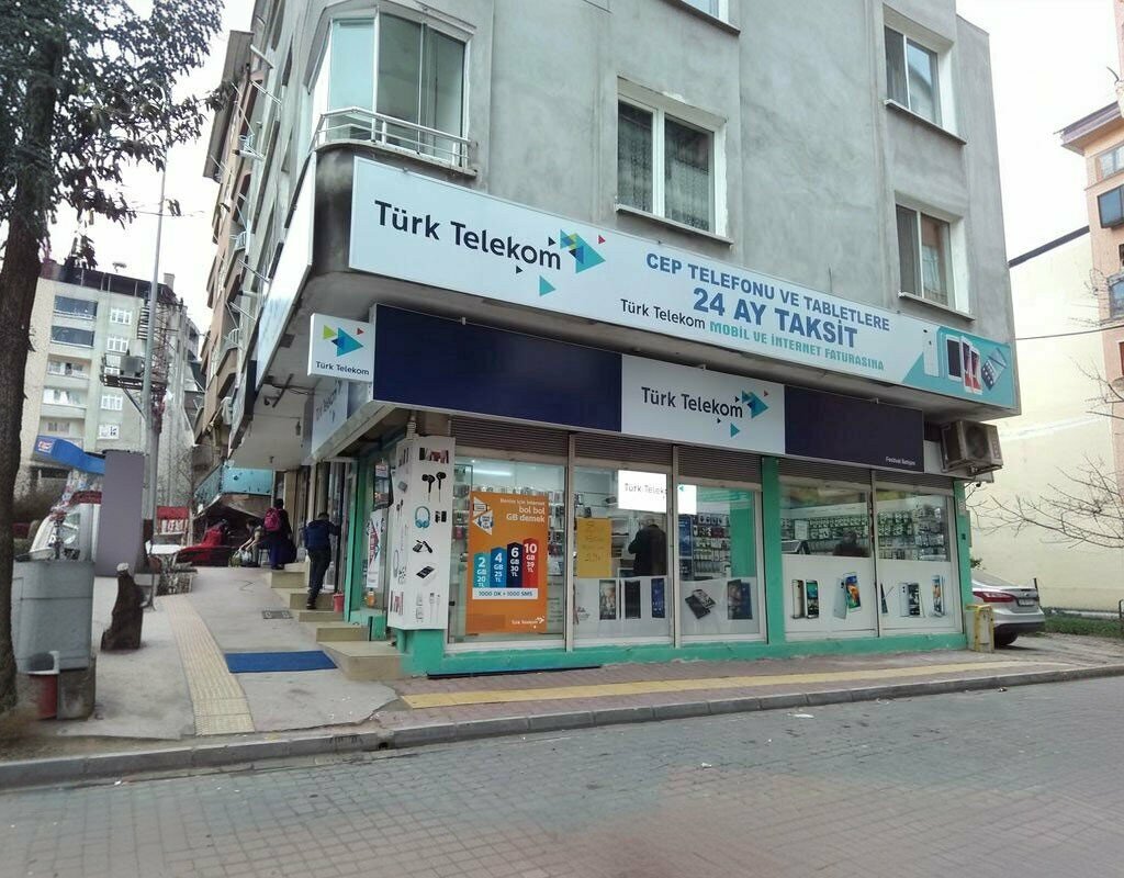 Mobile phone store Turk Telekom, Samsun, photo