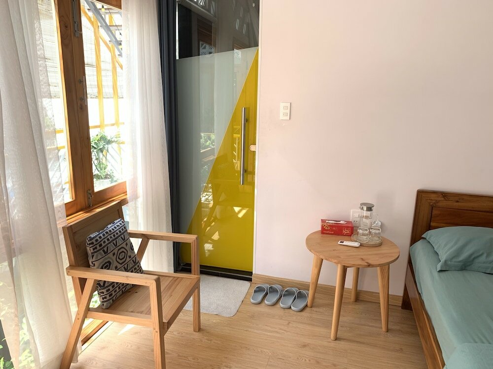 Фото Yellow House Boutique