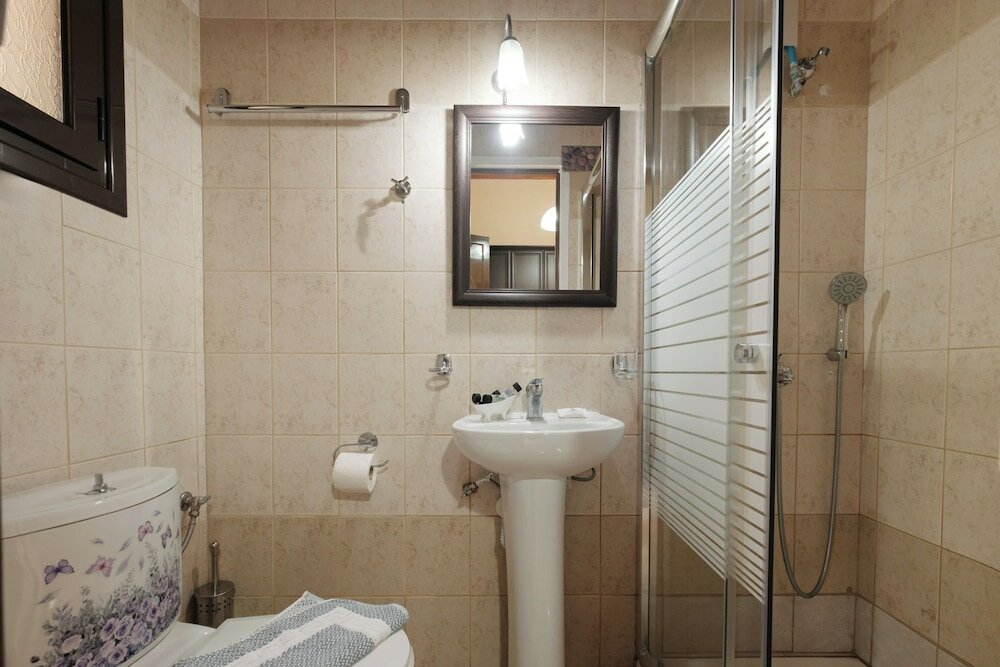 Фото Erifili Apartments