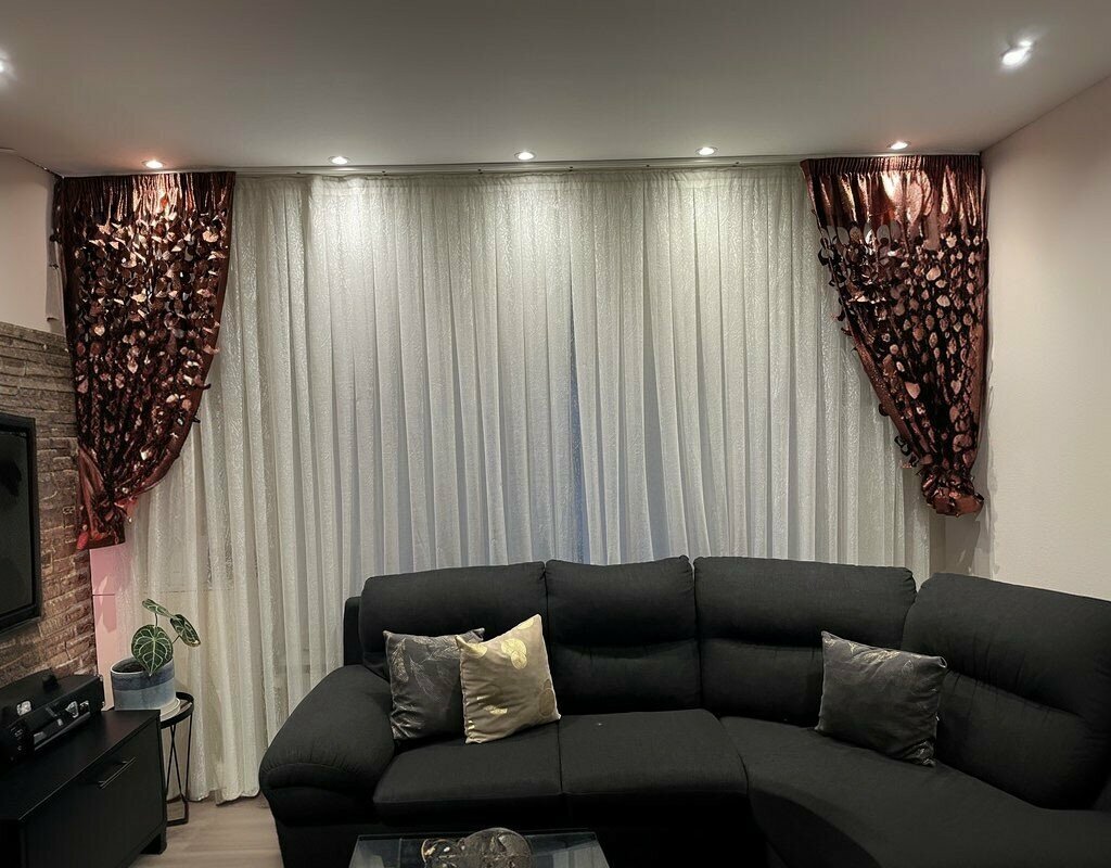 Curtains, curtain rods Talas Crown House, Talas, photo