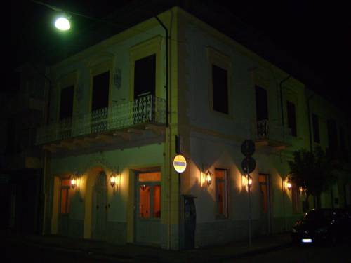 Фото Hotel La Petite Maison