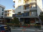 Annem Pide Pizza (İzmir, Narlıdere, Çamtepe Mah., Yunus Emre Sok., 13A) ، محل صنع البيتزا