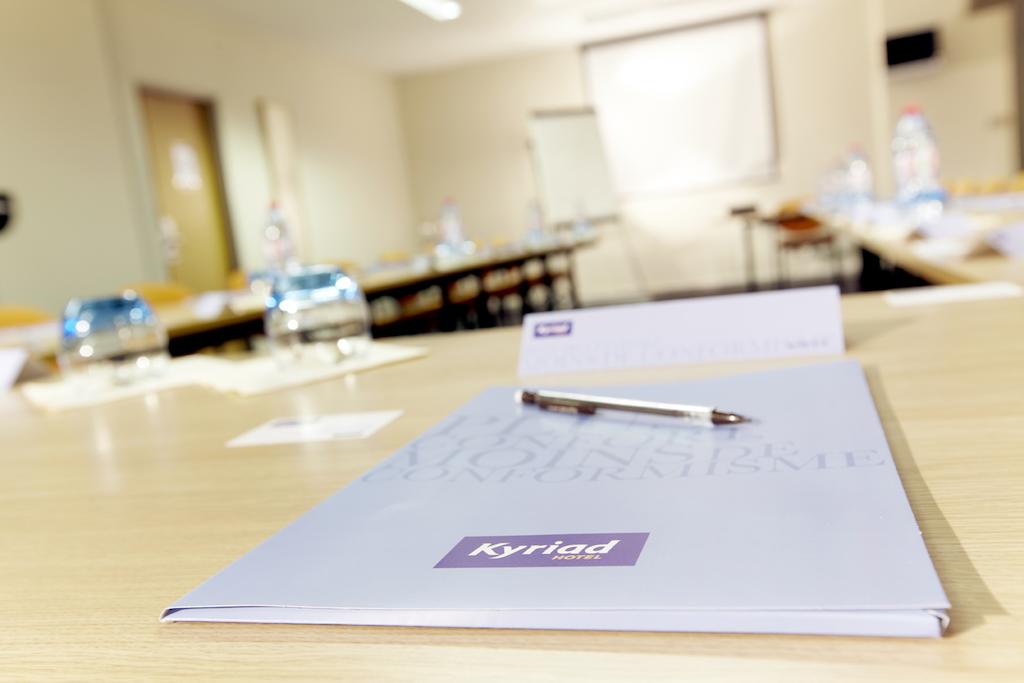 Фото Kyriad Paris 18 Porte de Clignancourt Montmartre