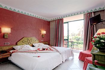 Фото Hotel Chems