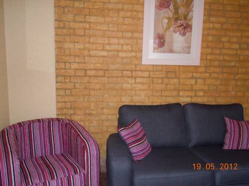 Фото Worth House