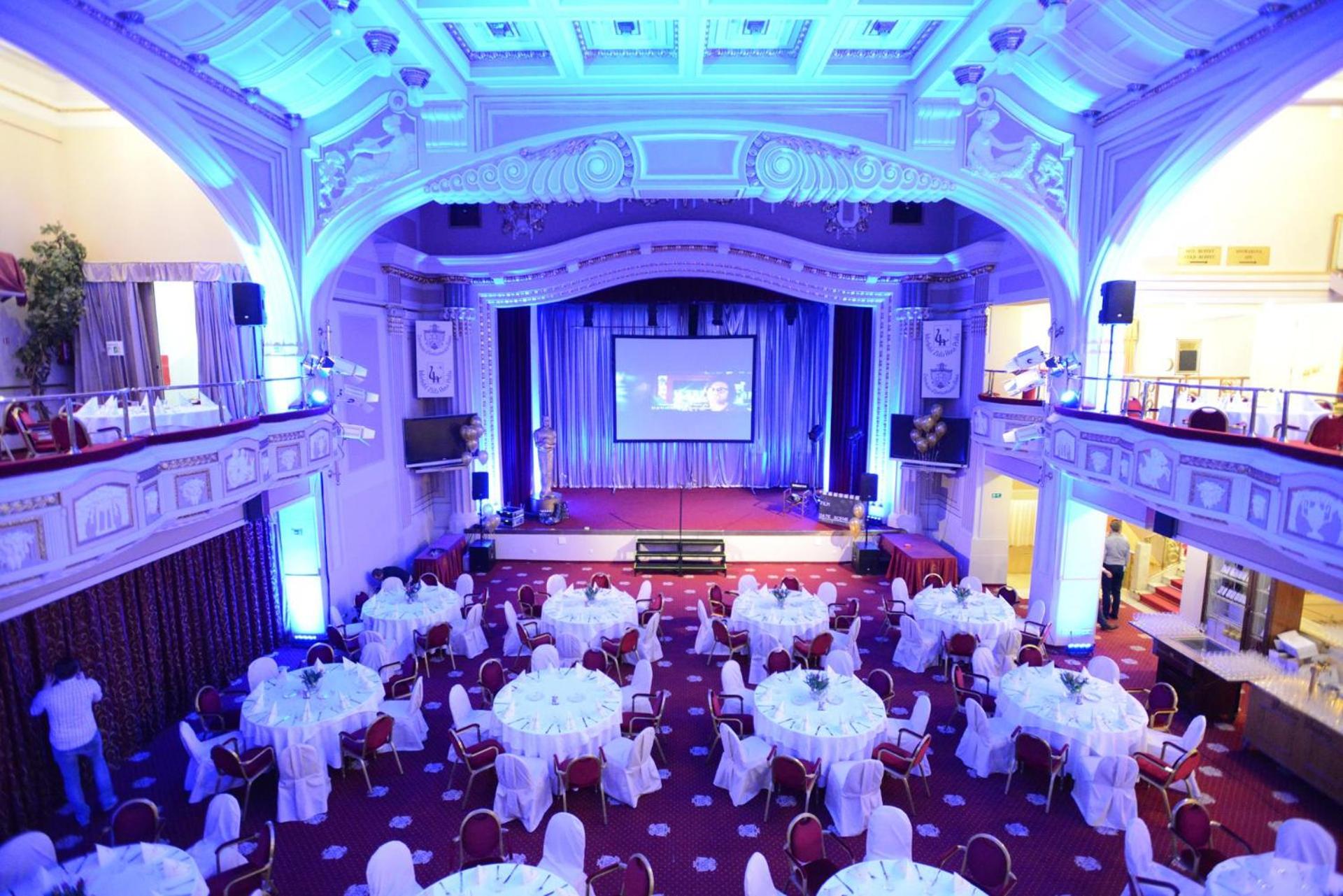 Фото Ambassador Zlatá husa