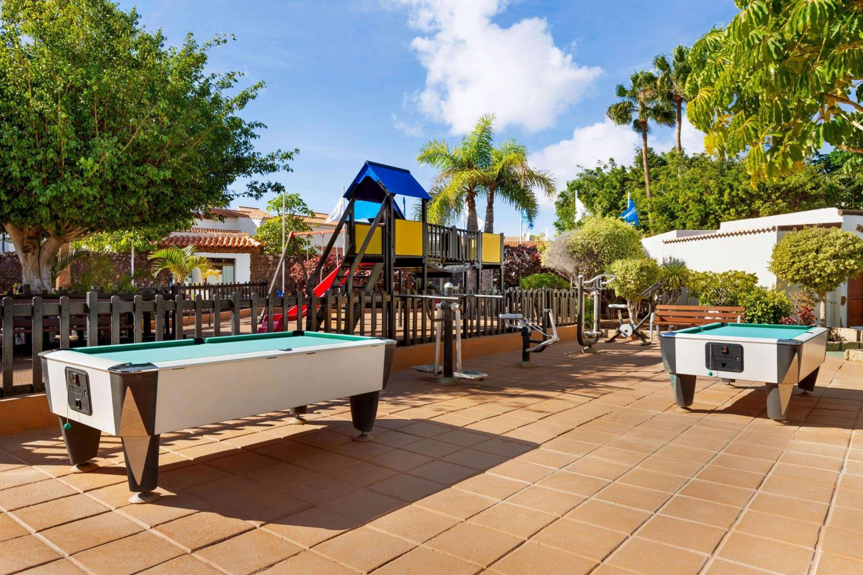 Фото Wyndham Residences Tenerife Golf del Sur