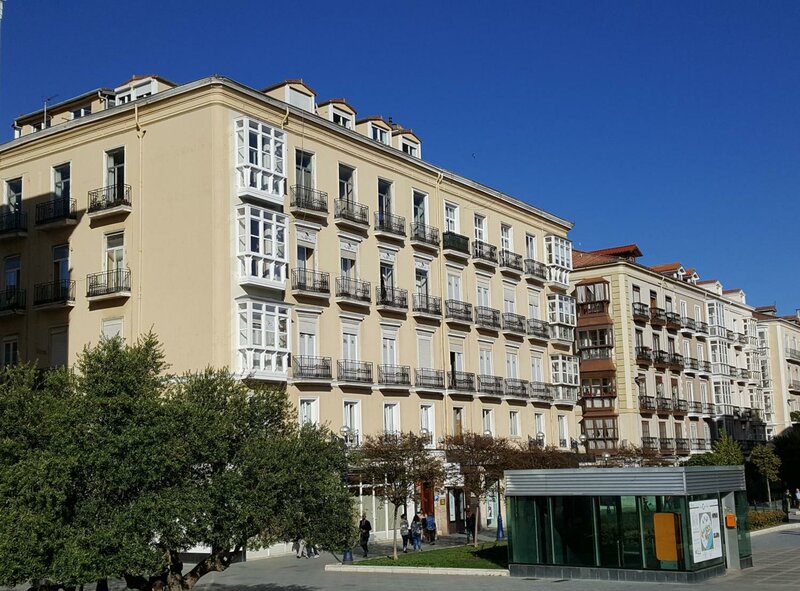 Гостиница Los Patios de Santander в Сантандере