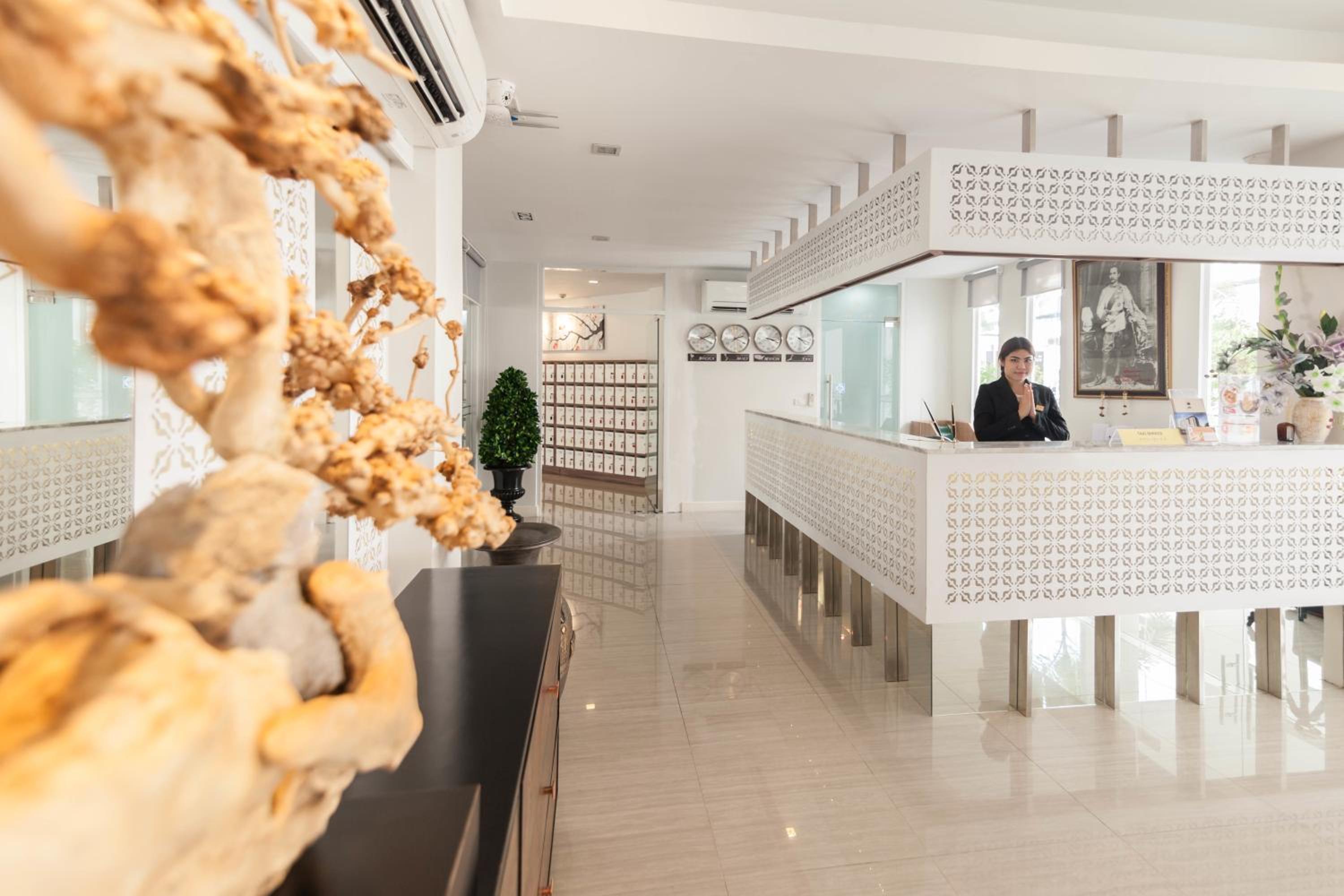 Фото Racha Residence Sri Racha