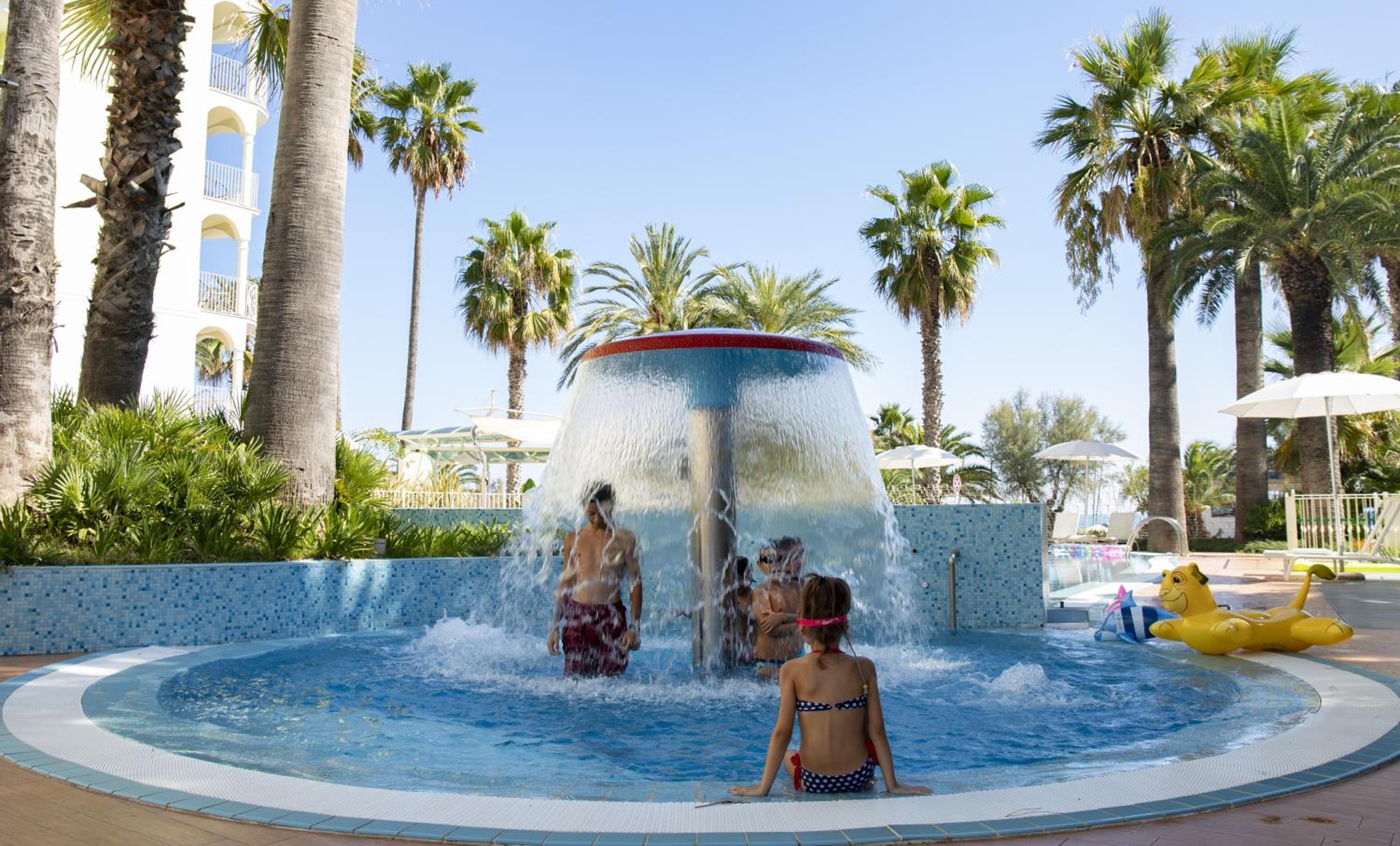 Фото Smeraldo Suites & SPA