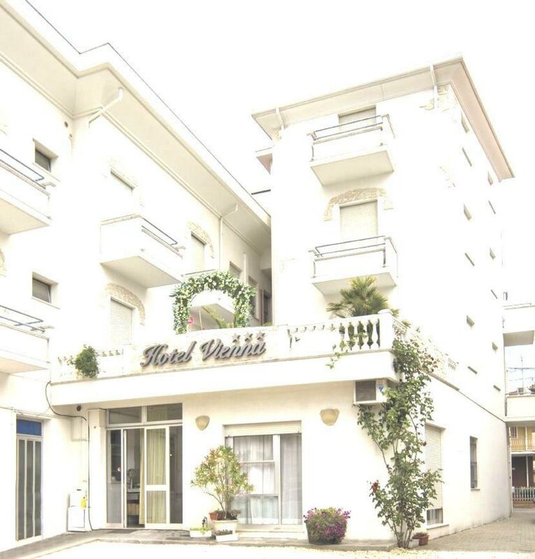 Гостиница Hotel Vienna в Беллария – Иджеа-Марине