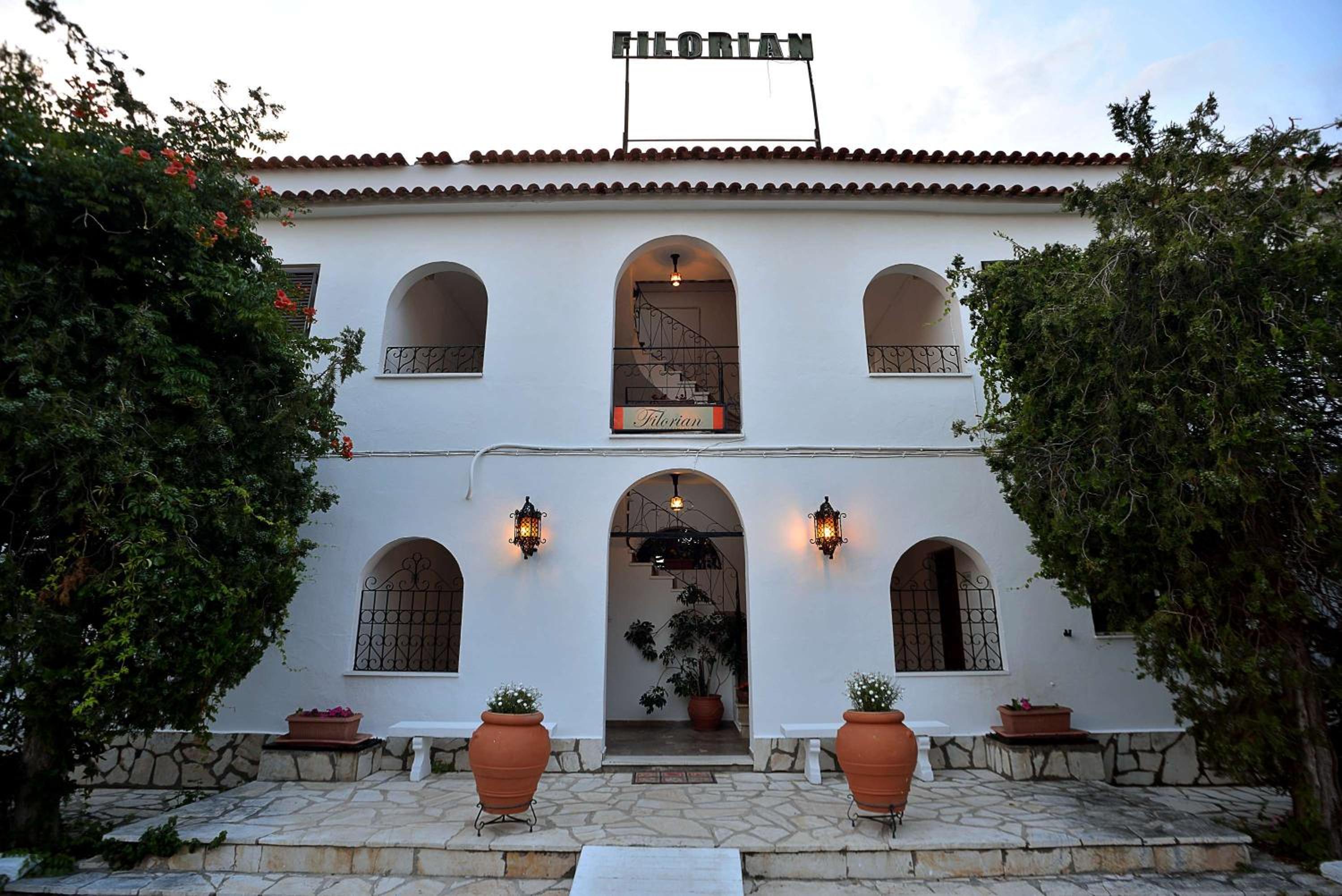 Фото Filorian Hotel Apartments