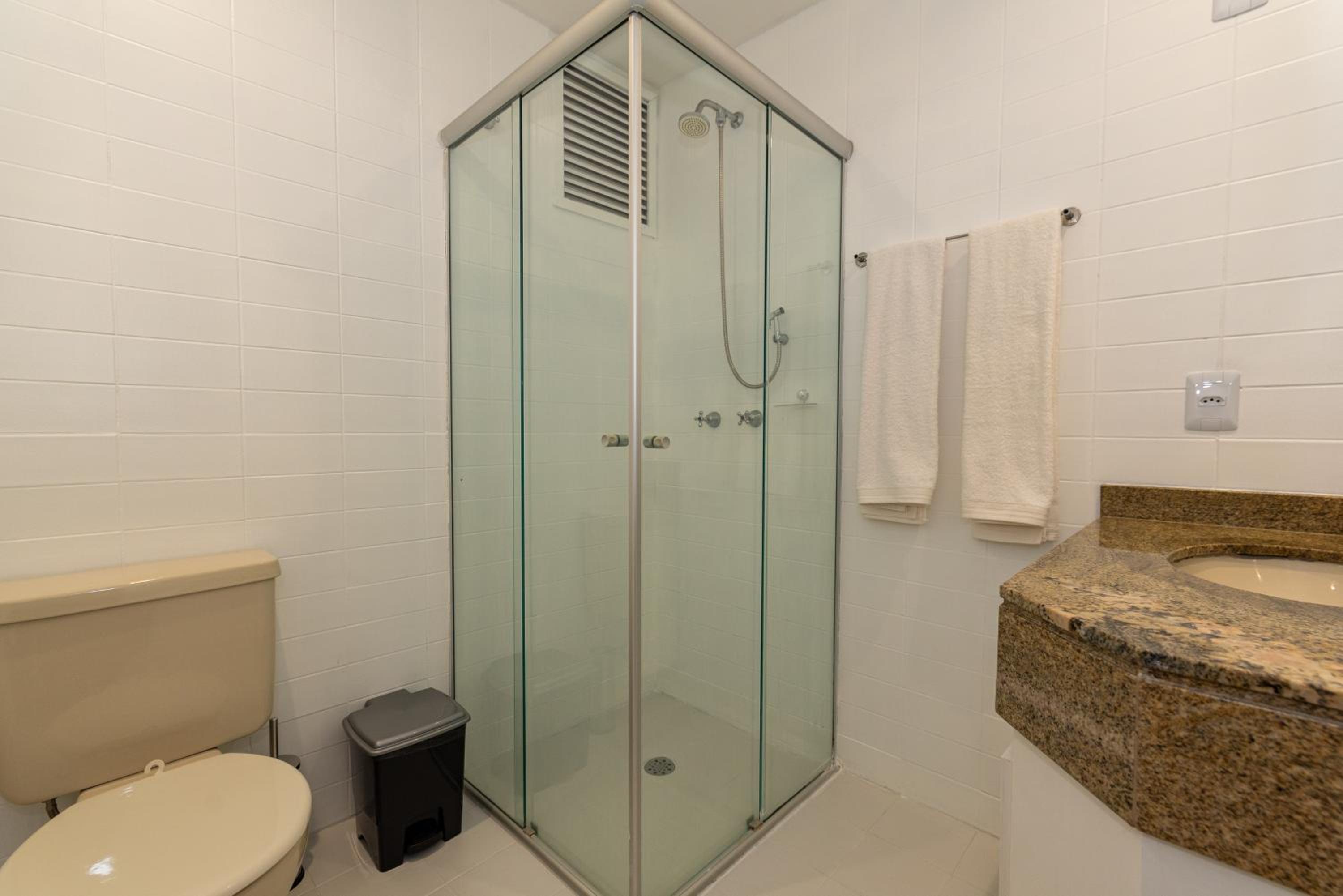 Фото Bristol Metropolitan Flat