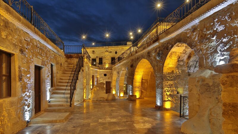 Гостиница Golden Cave Suites в Ургюпе