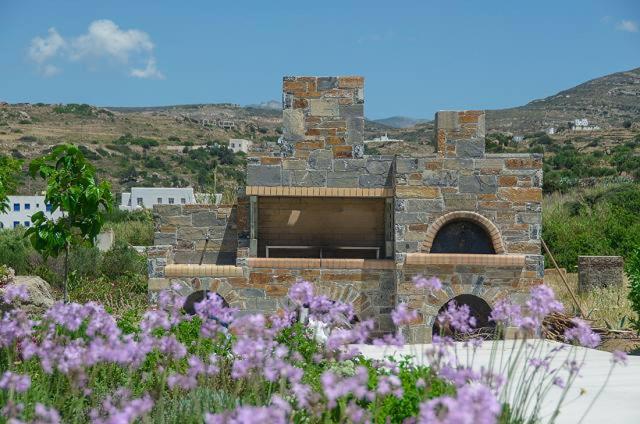 Фото Aerides Villas