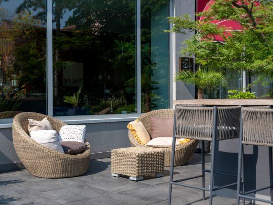 Фото Elizabeth Lifestyle Hotel