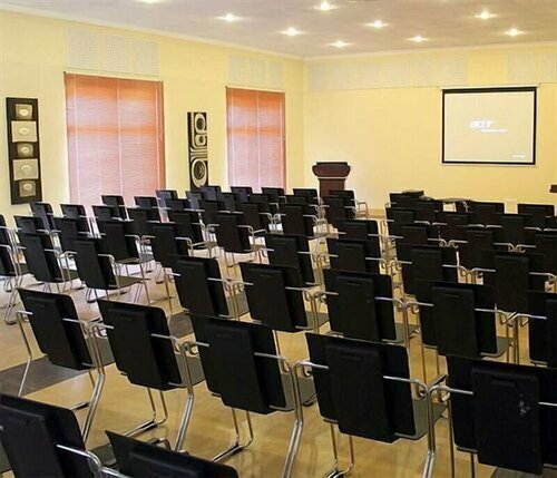 Гостиница Roca Golf Hotel в Бурунди