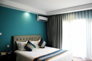 Гостиница Bintumani Hotel