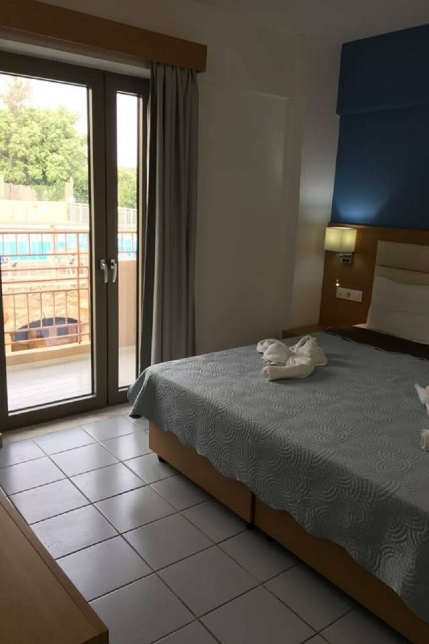 Фото Acropolis Apartments