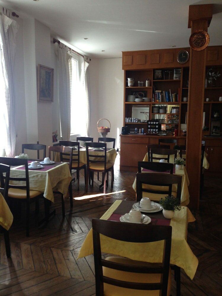 Фото Hôtel du Square d'Anvers