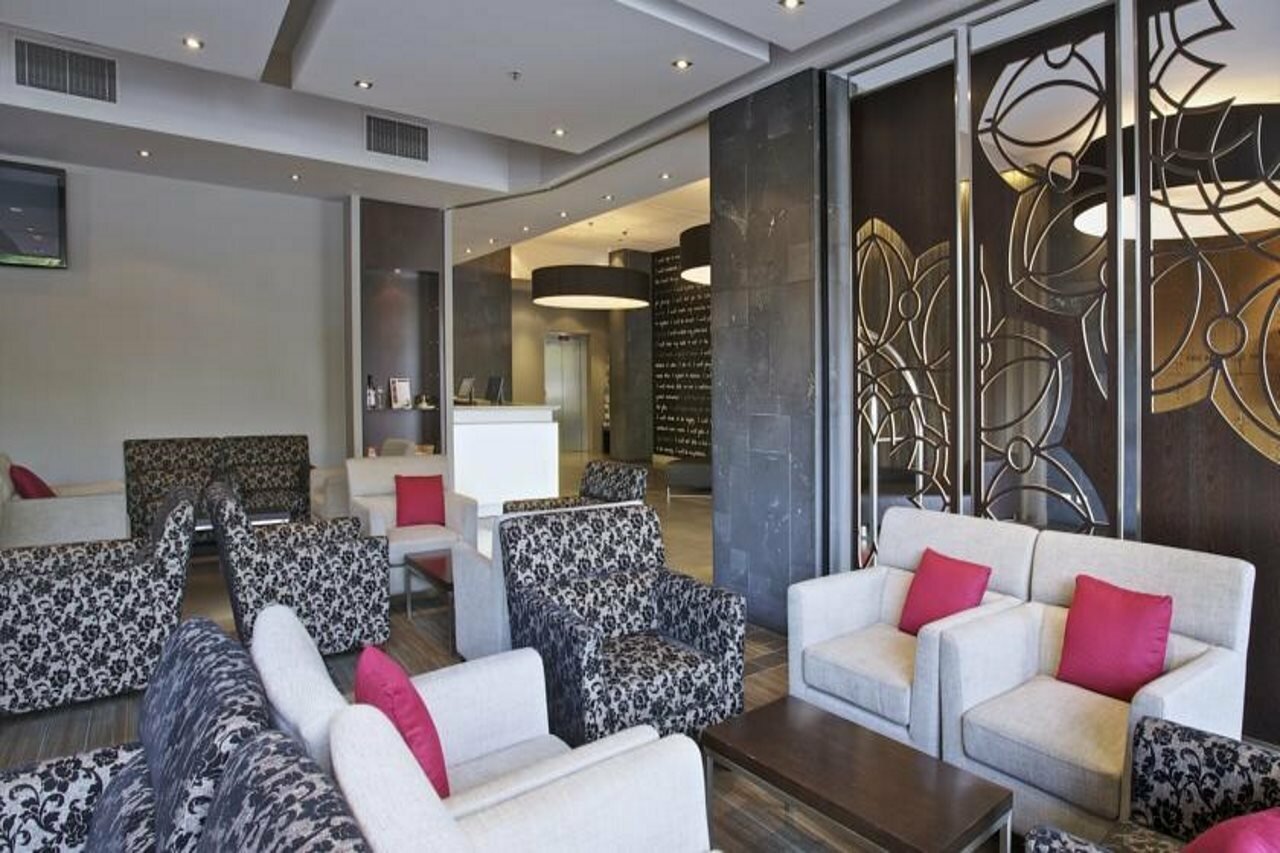 Фото Mantra Hindmarsh Square