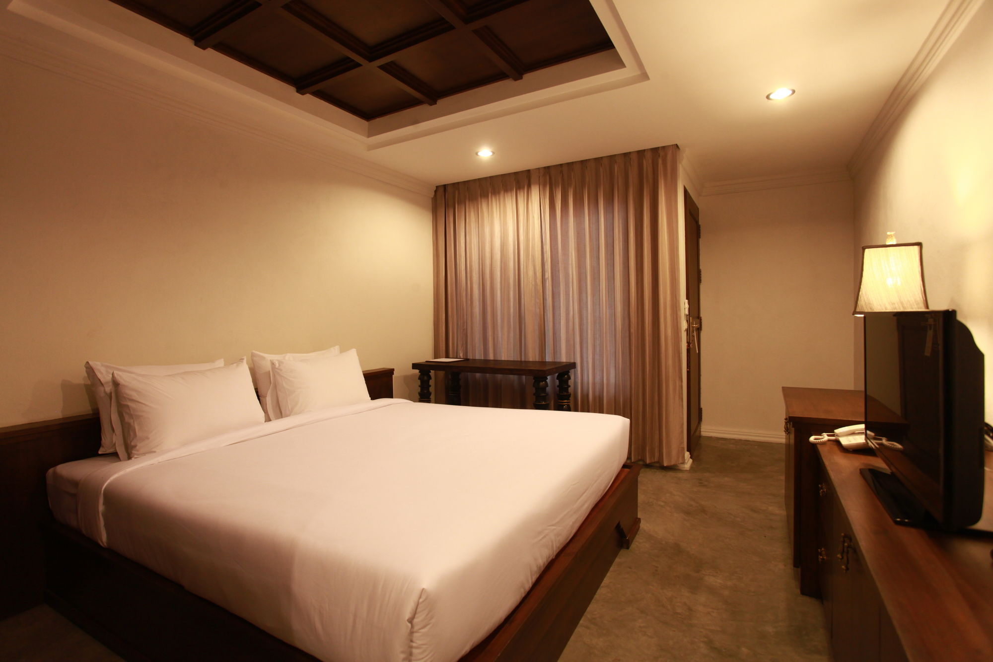 Фото Chompor Lanna Restaurant & Boutique Resort