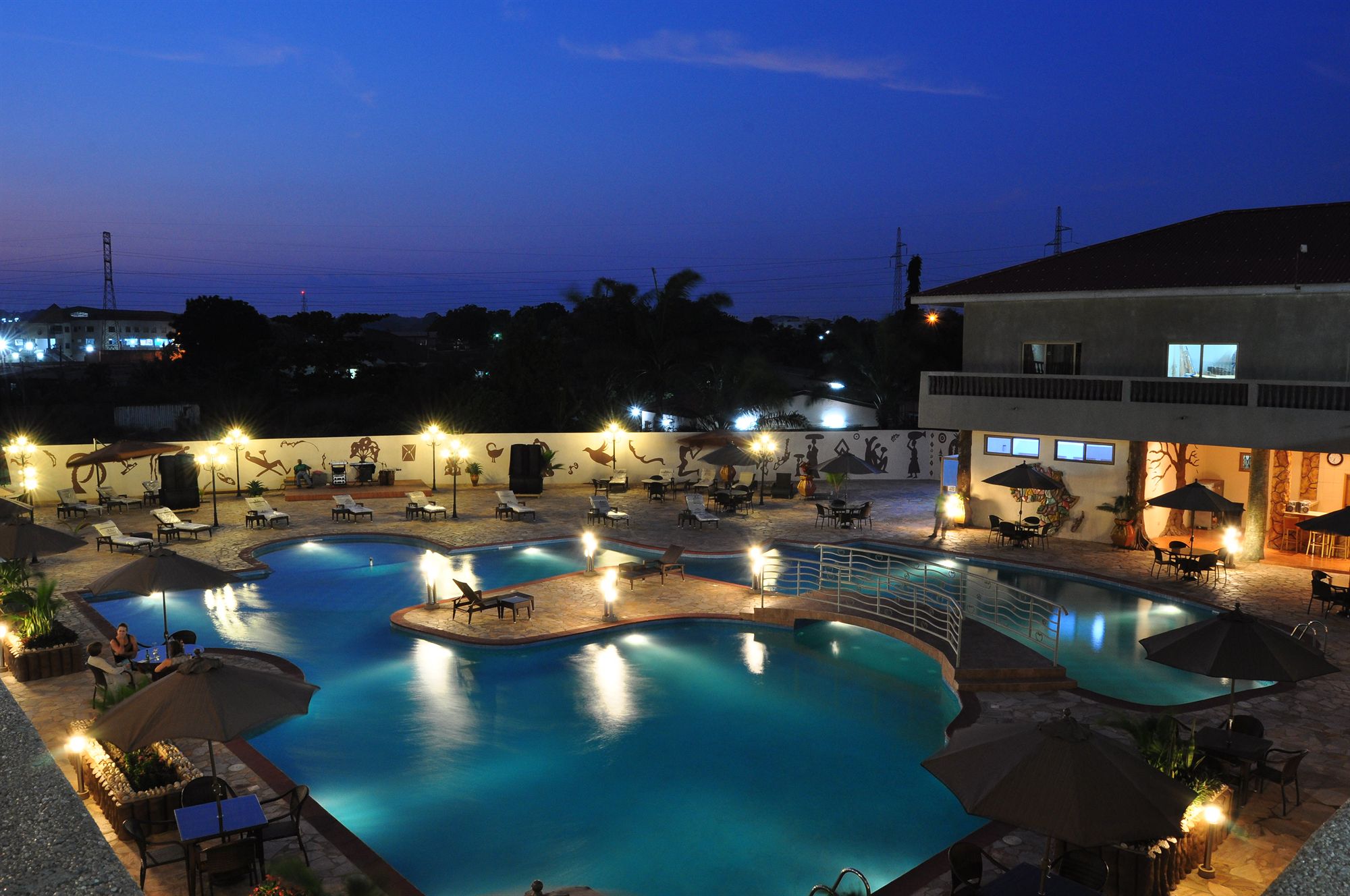 Фото Mensvic Grand Hotel