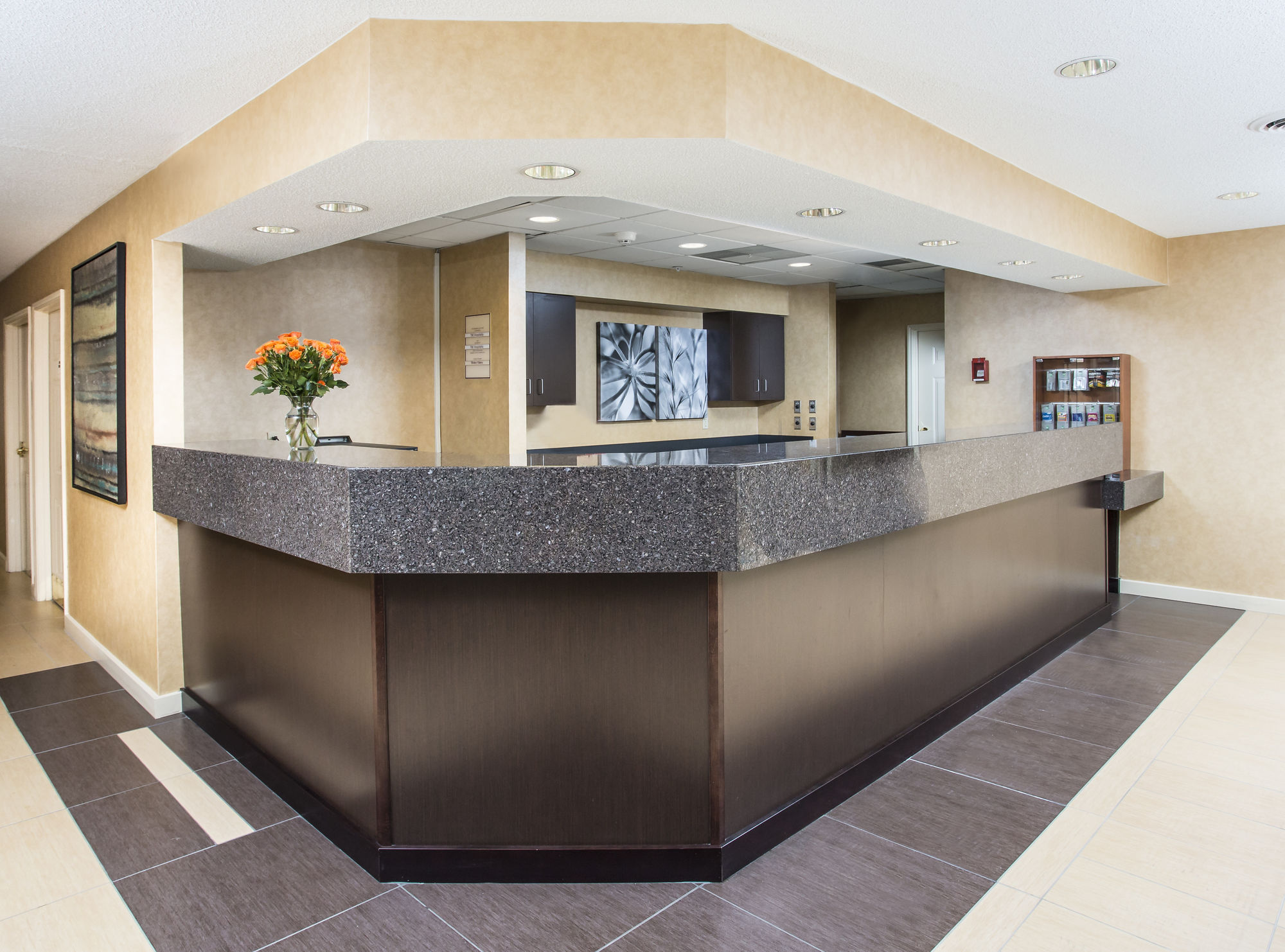 Фото Residence Inn by Marriott Topeka