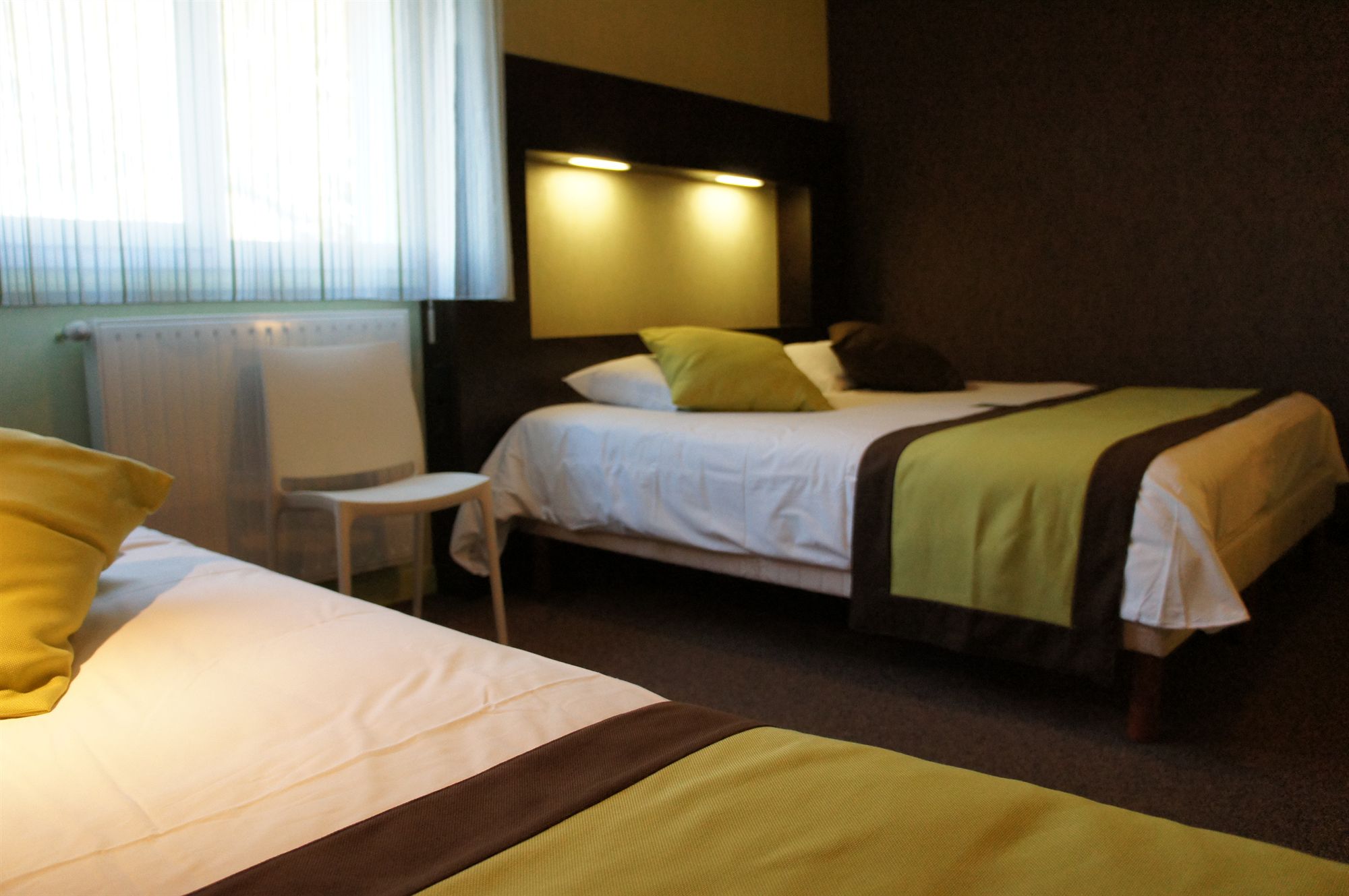 Фото отеля 2