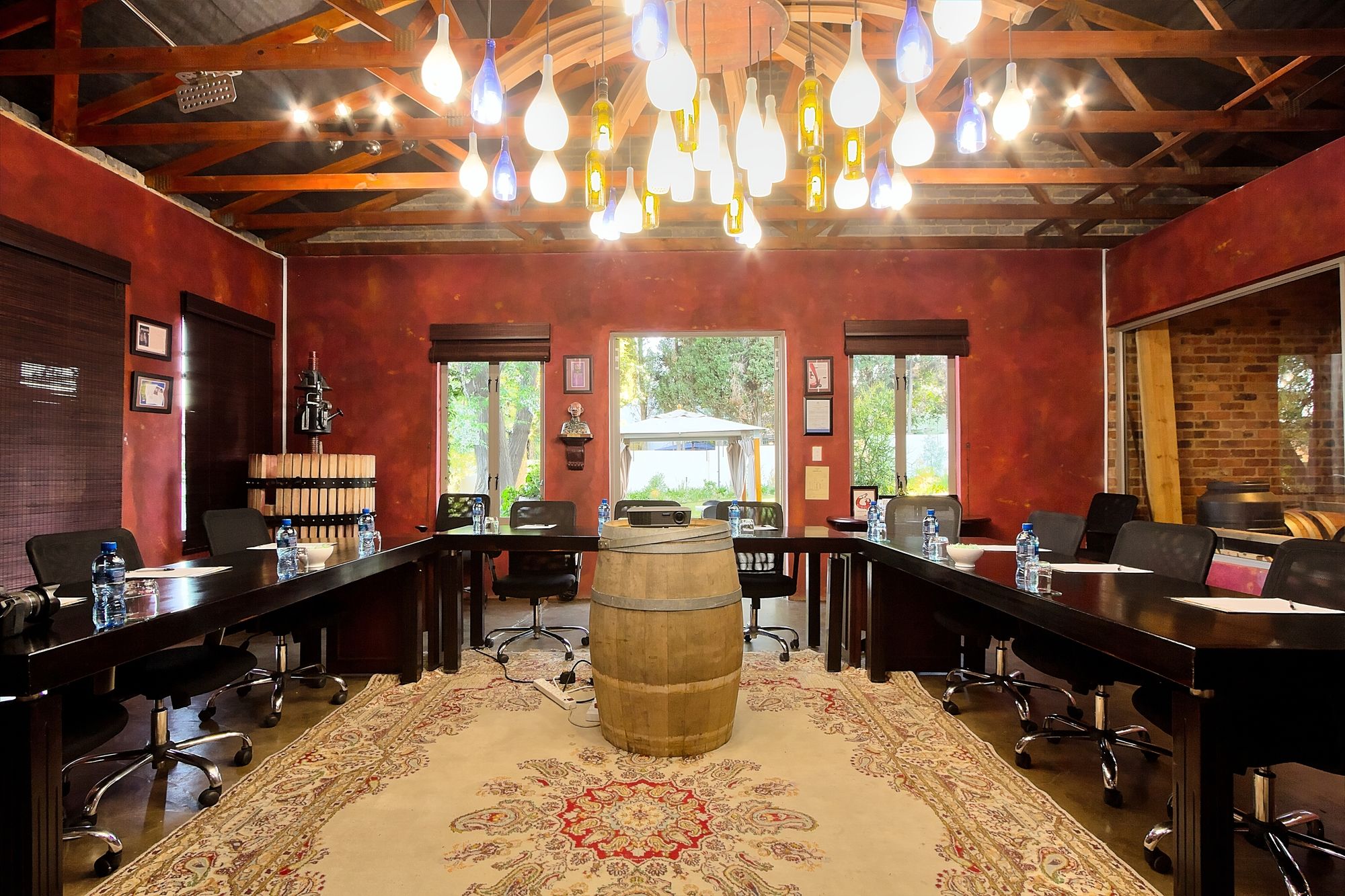 Фото The Syrene Boutique Hotel