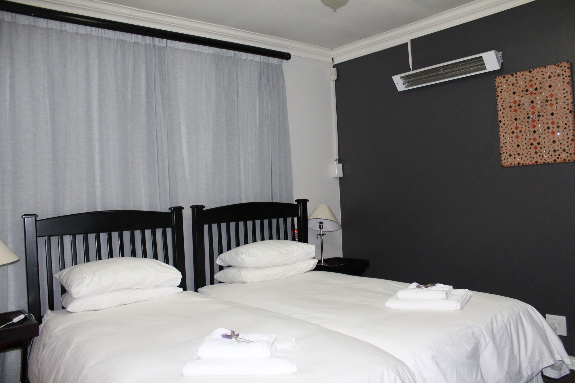 Фото 3Liebeloft Guest House