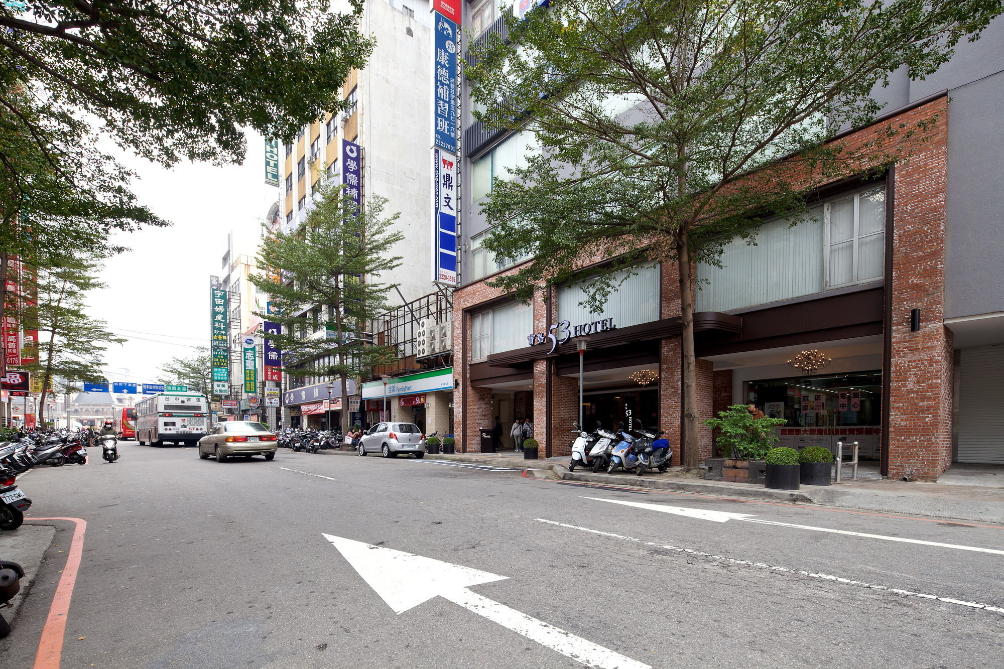 Фото отеля 3