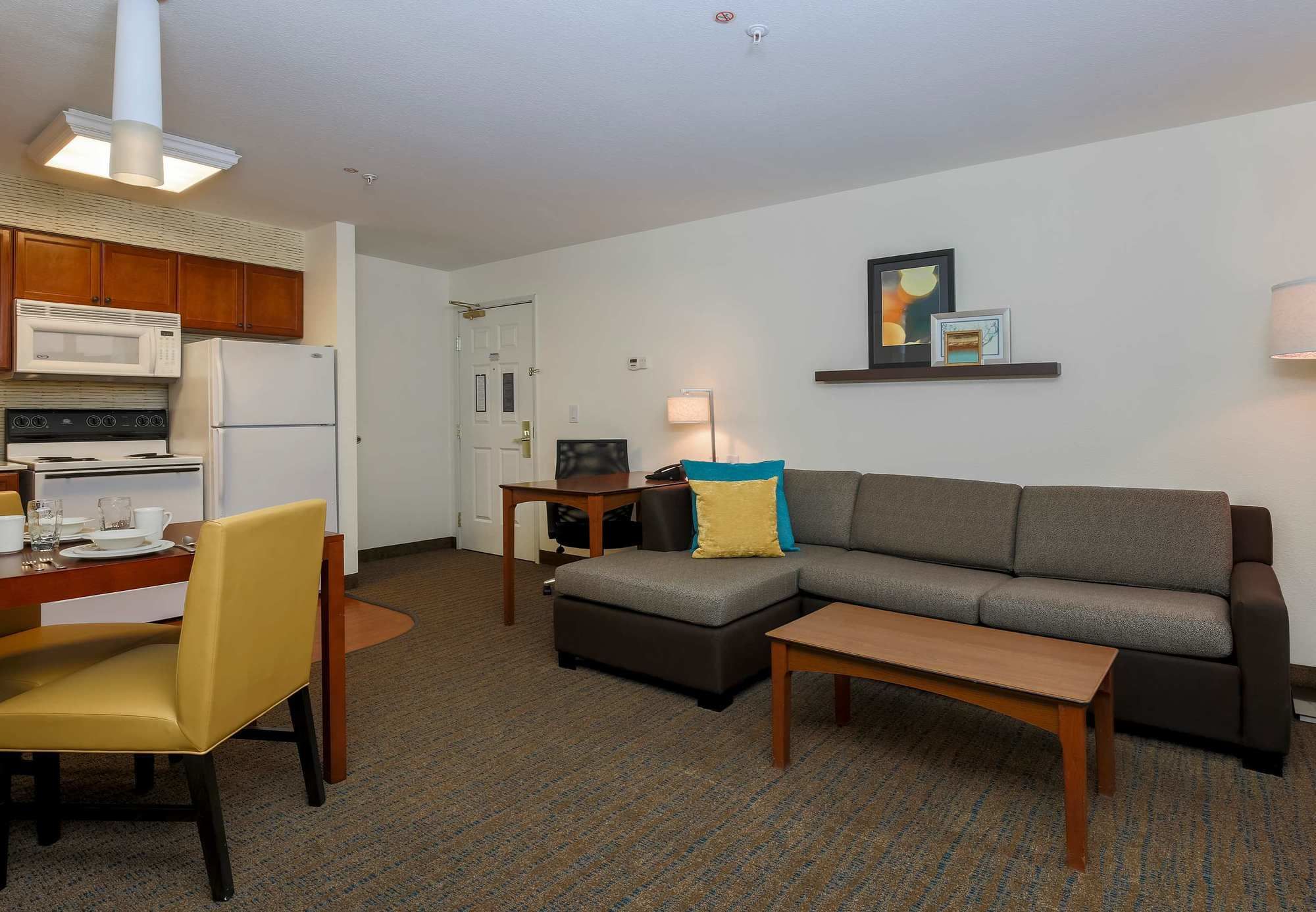 Фото Residence Inn by Marriott Las Vegas Stadium Area