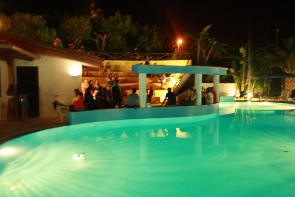 Фото Residence Hotel La Taverna