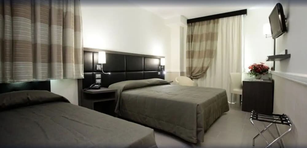 Фото Hotel Artis