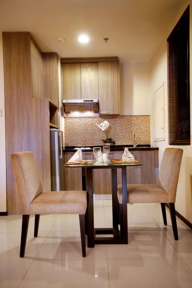 Фото Golden Tulip Balikpapan Hotel & Suites